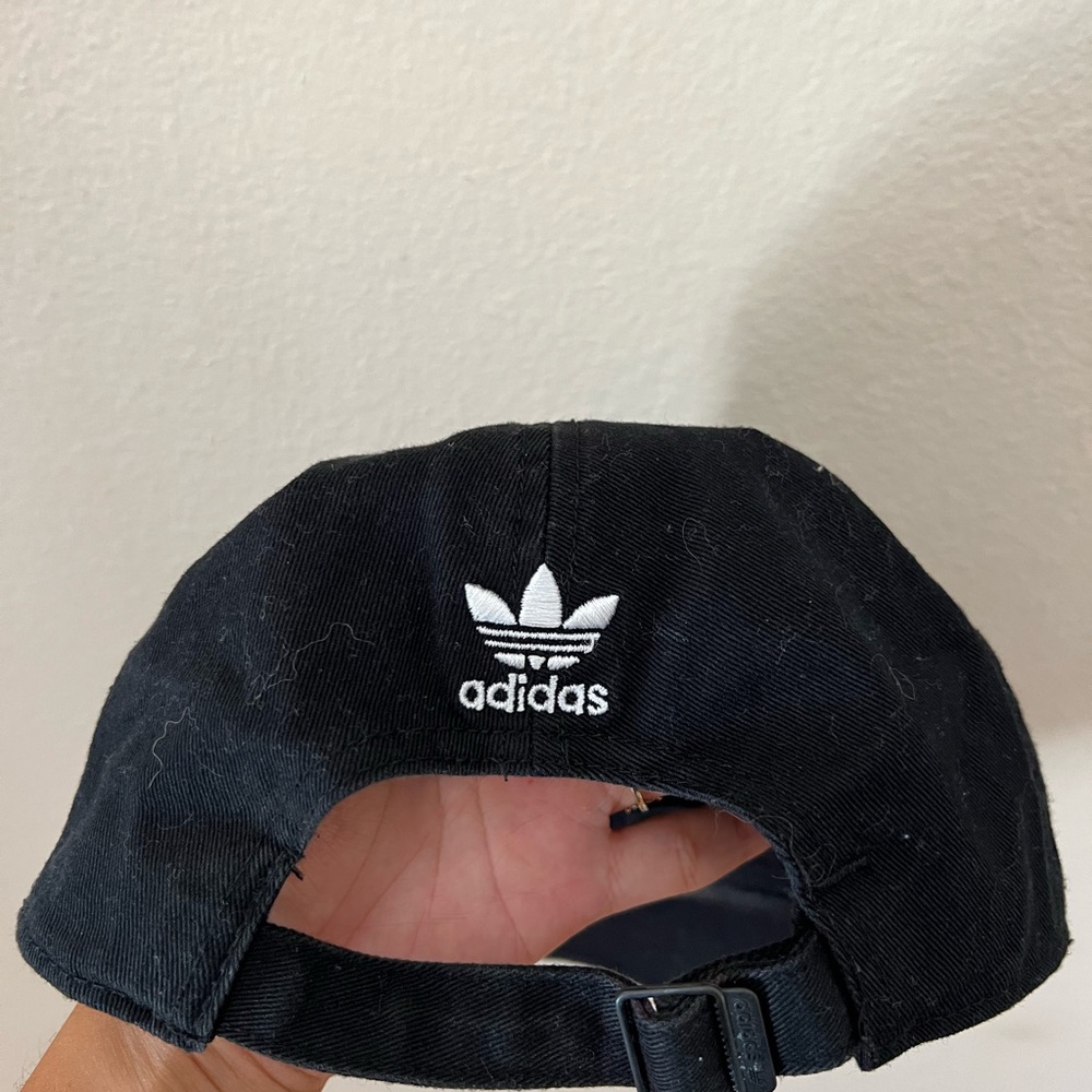 Adidas hat - Picture 2 of 3
